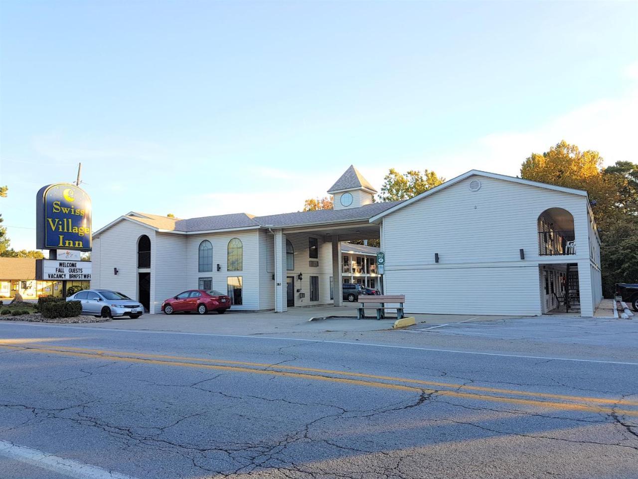 Swiss Village Inn Eureka Springs Exterior photo
